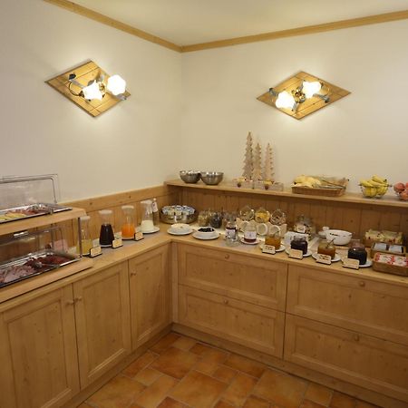 Hotel Garni Sant'Antonio Con Spa Madonna Εξωτερικό φωτογραφία