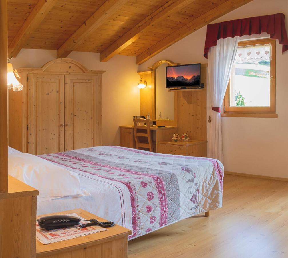 Hotel Garni Sant'Antonio Con Spa Madonna Εξωτερικό φωτογραφία