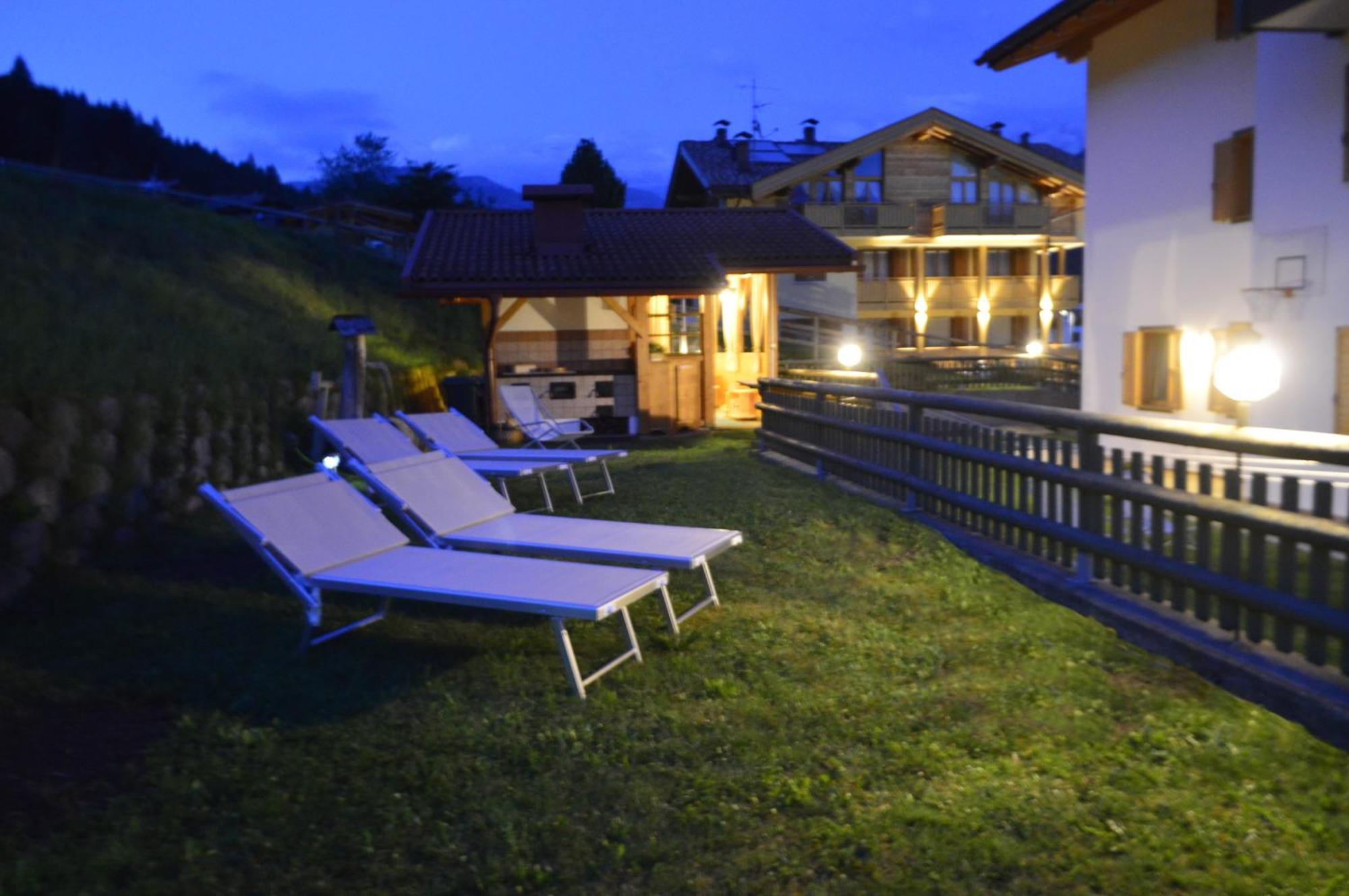 Hotel Garni Sant'Antonio Con Spa Madonna Εξωτερικό φωτογραφία