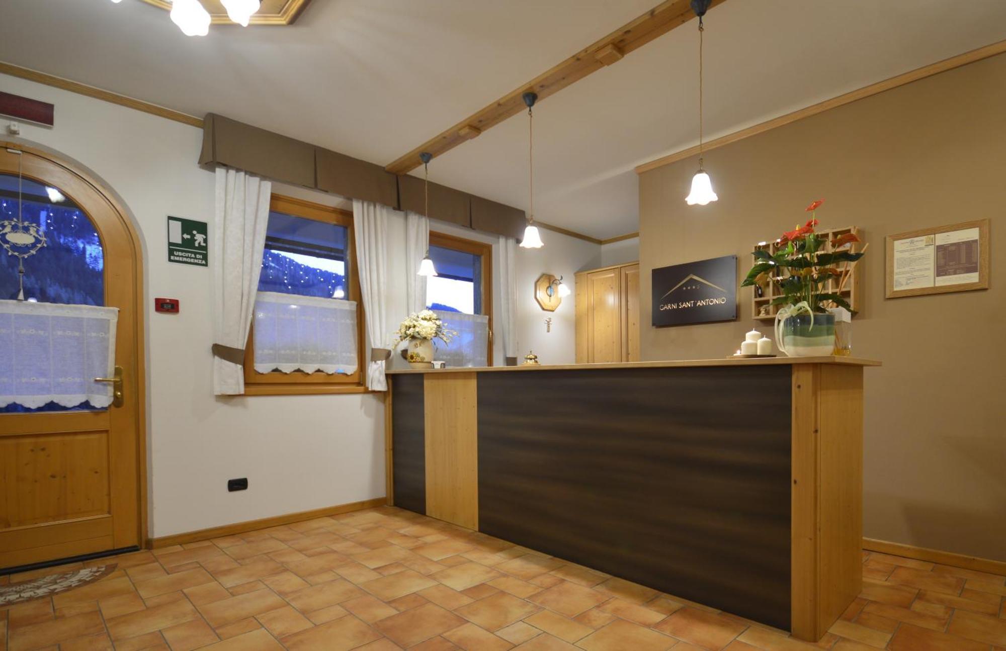Hotel Garni Sant'Antonio Con Spa Madonna Εξωτερικό φωτογραφία