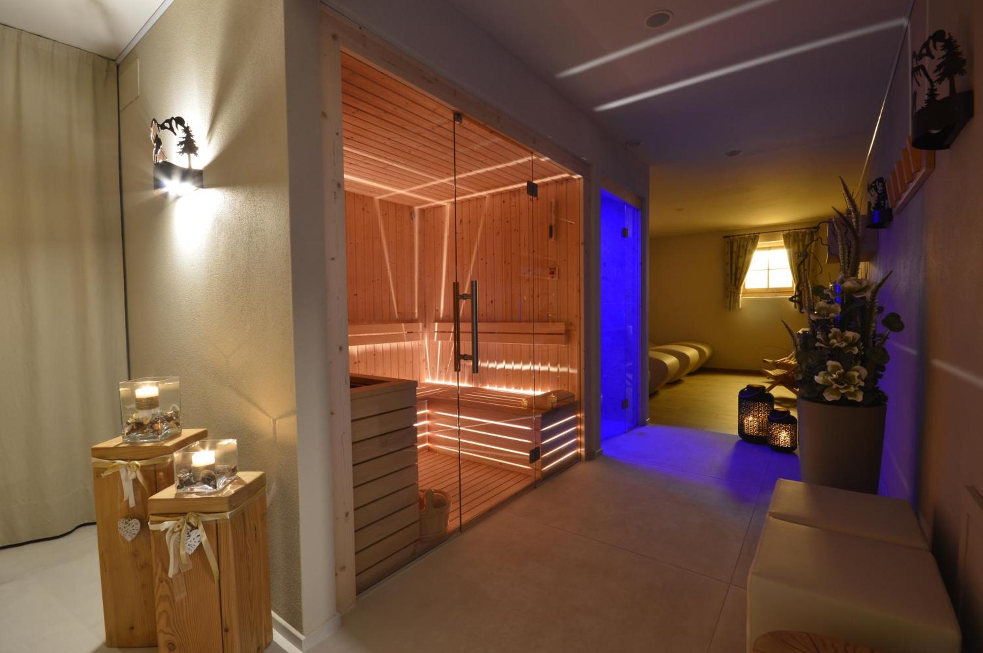 Hotel Garni Sant'Antonio Con Spa Madonna Εξωτερικό φωτογραφία