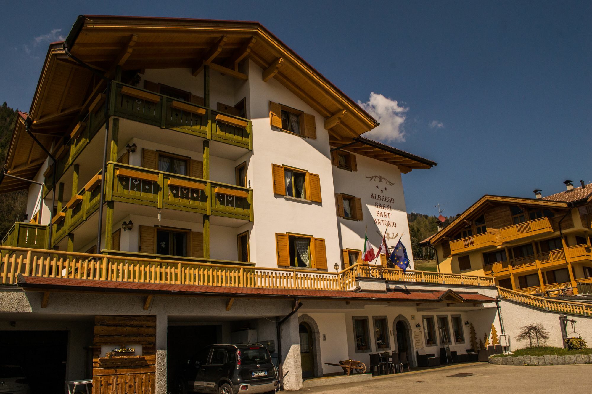 Hotel Garni Sant'Antonio Con Spa Madonna Εξωτερικό φωτογραφία