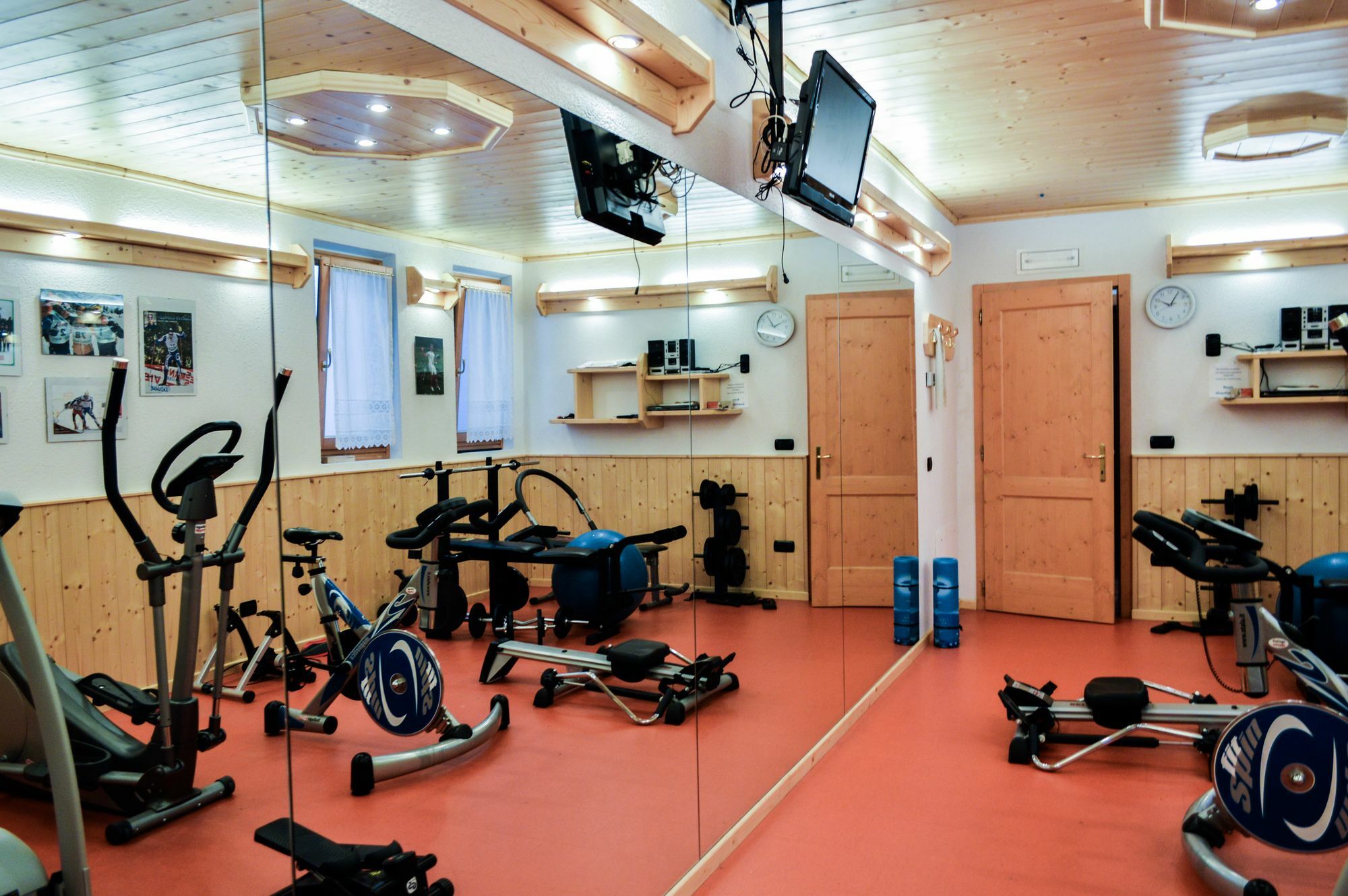 Hotel Garni Sant'Antonio Con Spa Madonna Εξωτερικό φωτογραφία
